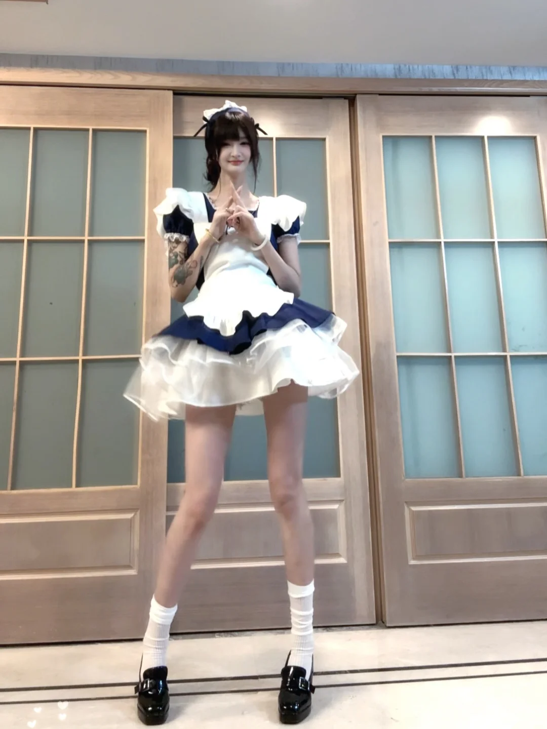 蔚泽君子 188可爱女仆在线热舞 - 小红书