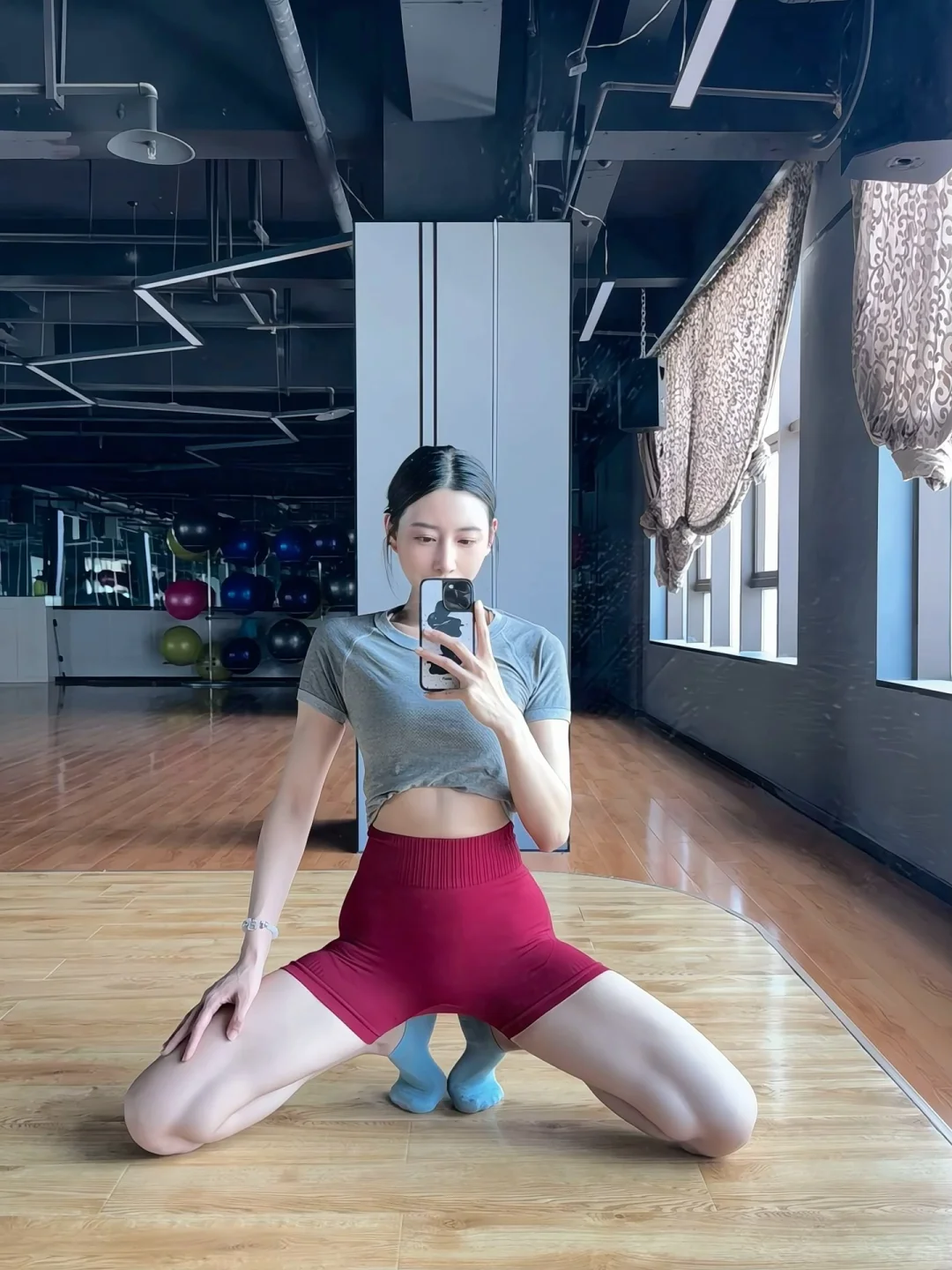 橡皮糖超人 40岁姐姐的健身日常 - 小红书