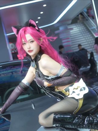 庭树沐年：暗夜猫娘上号 #上海车展