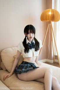 星颜社白露lulu性感JK制服搭配性感诱人白色丝袜