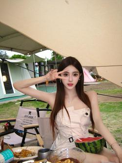 把轩轩藏好：baby how do l look.#露营 #一起去野餐吧