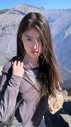 李不理：你得孤身一人为自己拼搏。#bromo火山