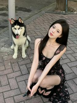 卓：猫猫狗狗我我#辣妹日记 #我的夏日ootd #猫咪日记