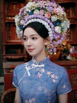 陈瑶 把浪漫和春天簪在头上[送花花] #瑶有上镜心##一头扎进春天里# ​​​
