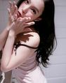 miuzxc冻死在冬天理所应当，冻死在秋天我心有不甘。