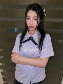 miuzxc日子不在于贫富，过的舒心就好，衣服不在于性感，适合就好。