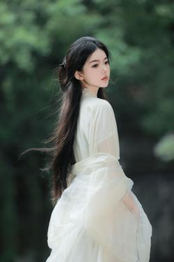 林夕木苒：人生何处不清欢。#古风 #清冷风 #汉服 #国风美永不过时