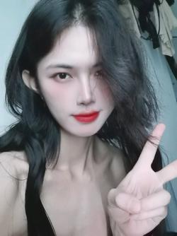 是桃子吖 一无所有时，依然对你不离不弃的人，是此生至宝