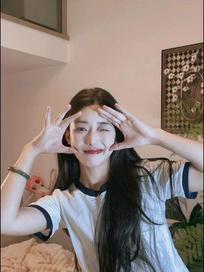 云楚姚：普通啊，当然普通，谁不普通#治愈系笑容 #治愈系 #随拍
