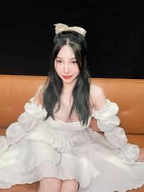 miuzxc永远不要跟别人比生活，追求不同
