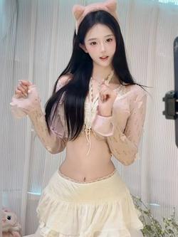 弯弯：爱了吗#纯欲天花板 #空姐 #初恋脸
