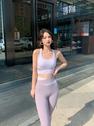 Byurun为了买瑜伽服找遍了很多店铺，最后选中这款