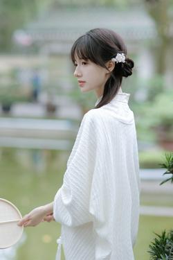 三園貓_陽曦《煙蘭如玉》美圖作品圖片