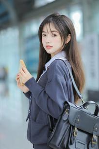 薄荷糖_菠萝有点甜《韩系学妹》美图作品图片-艺图语