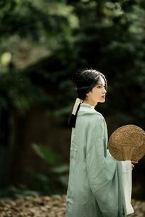 犯困的可爱哆_文子《等风来》美图作品图片-艺图语