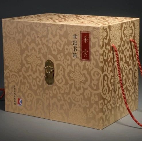 【聚焦】致敬最美守护者！“世纪书箱”赠予1649位上海援鄂医疗队员