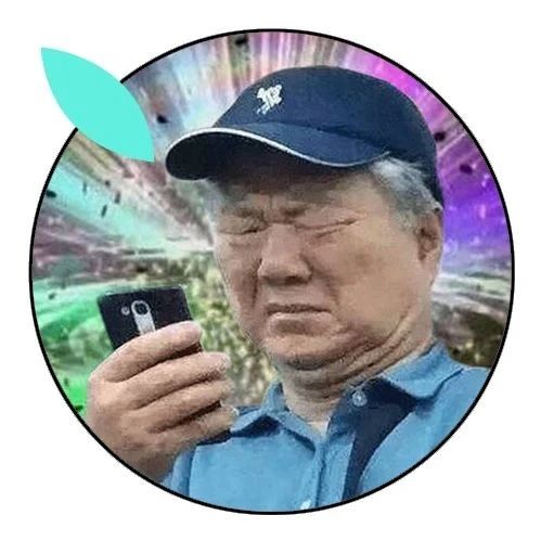 开心一刻｜我就是上课玩手机界的一股清流