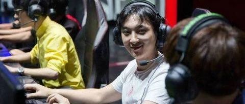 666元让王思聪陪玩游戏1小时，本人回应：这价格谁点谁血赚