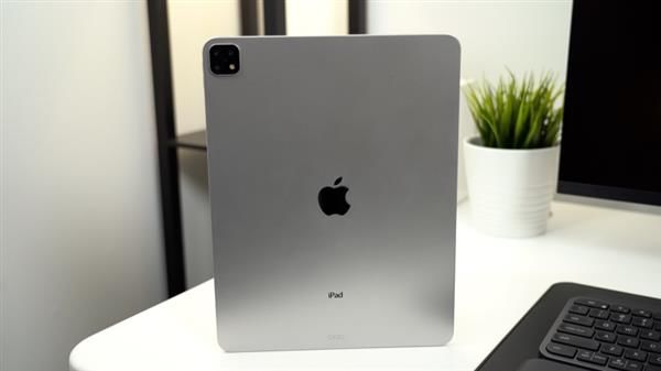 2019 iPad Pro 上手，长这样！