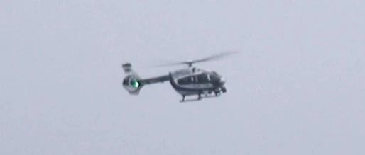 为了追捕这伙人，广州警方首次出动直升机！