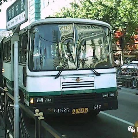 【记忆】上海公交“2”字头的高峰线，有你曾经坐过的吗？