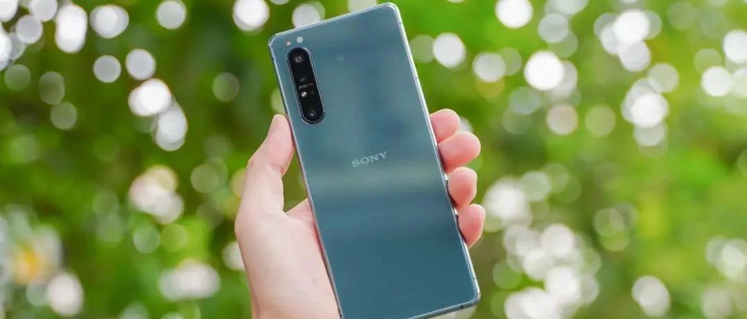 索尼首部 5G 手机 Xperia 1 II 体验：4K、快充、865、耳机孔通通都有