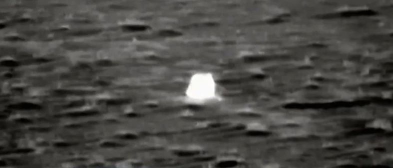 嫦娥五号返回器携带月球样品着陆地球！一文读懂你关心的六大问题