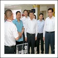 江苏省领导到访新日股份，勉励新日“阳光党建”成效显著！