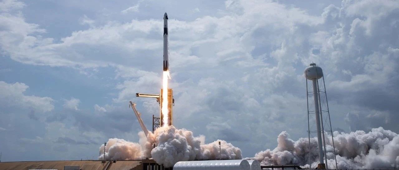 SpaceX火箭发射成功，一文了解所用的软件技术栈