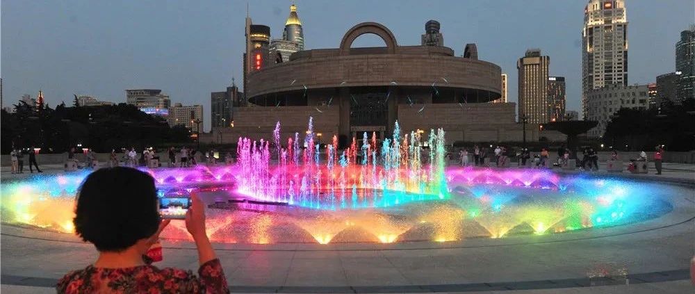 【探索】喷泉、水幕、投影、激光……人广音乐喷泉升级归来！