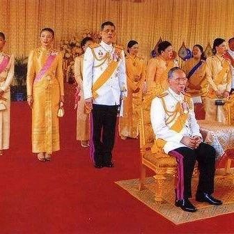 泰国乳胶这么厉害，为啥泰国皇室，这么多年只睡中国人做的被子？