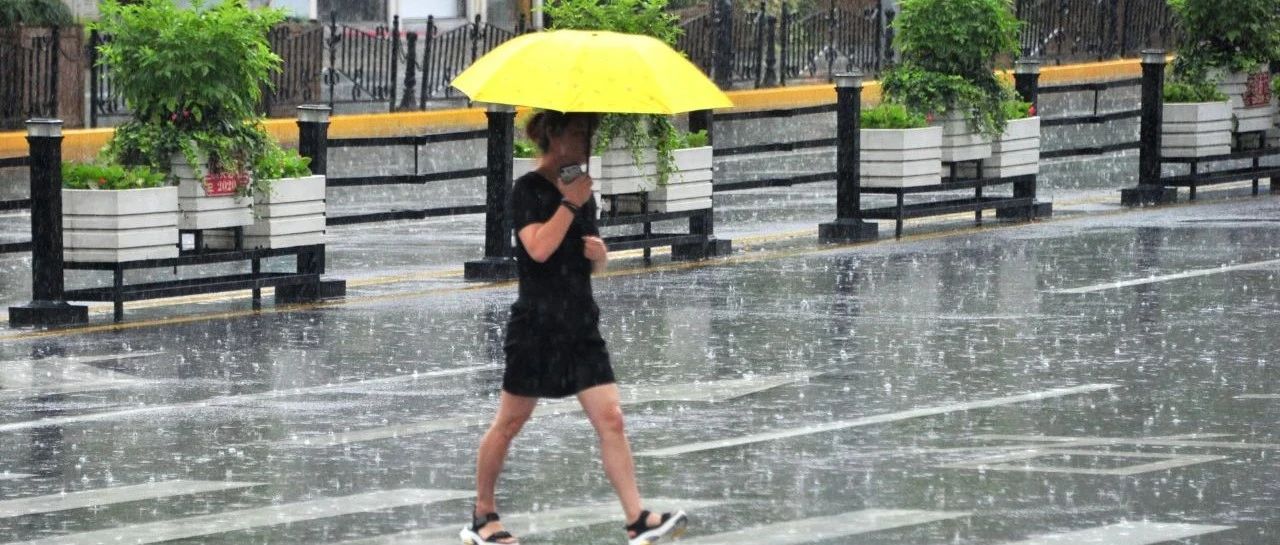 雨҈雨҈雨҈热྆热྆热྆，今年七月还有个奇怪的天气现象，咋回事？答案→