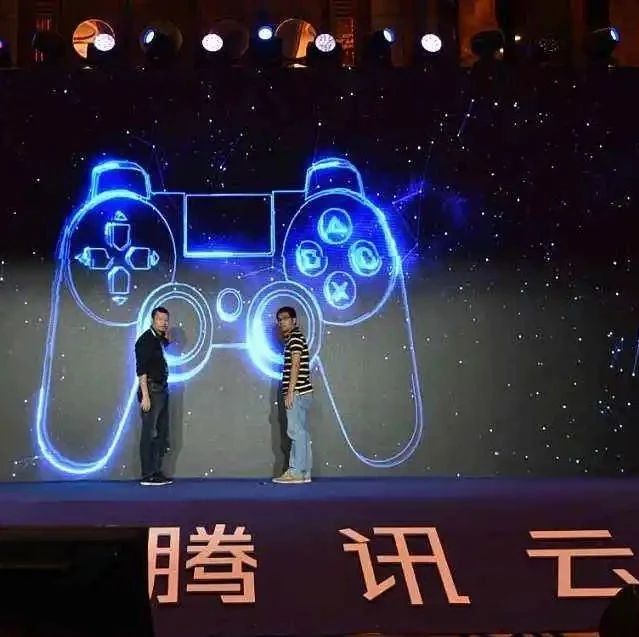 9月27日消息，云游戏的概念已经流行了很长一段时间，随着5G时代的到来，云游戏再次受到青睐。国外的谷歌、微软、亚马逊，国内的腾讯、网易等巨头均在布局云游戏。在首届北京国际游戏创新大会腾讯专场分享会上，