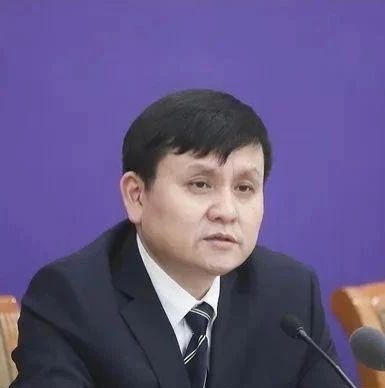 上海市人大代表张文宏提交书面建议，和疫情有关