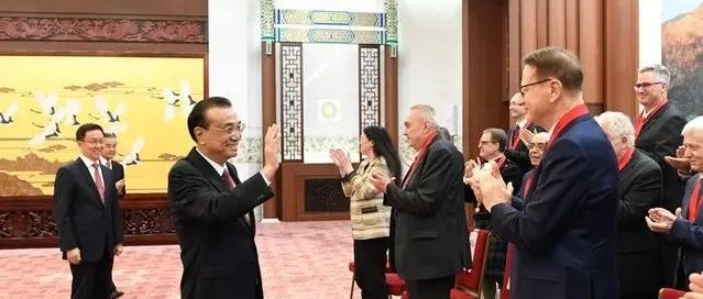 最高荣誉！我校名誉教授罗加乔夫·亚历山大院士荣获2021年度“中国政府友谊奖”！
