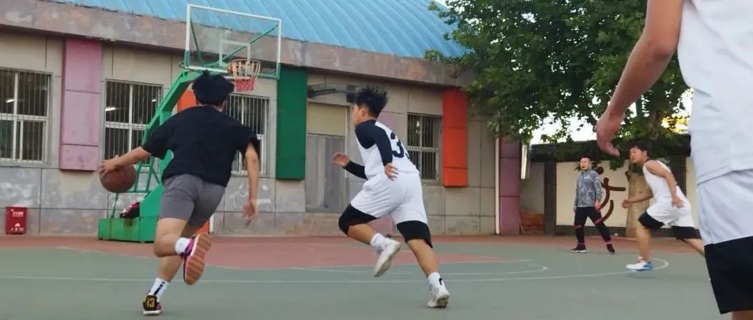 绽放青春活力，展现新生风采 -京北职业技术学院2021年新生篮球赛
