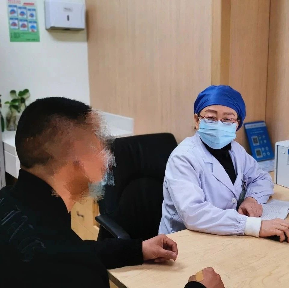杭州男子因病入院，一同来的父亲、表哥竟相继查出不同癌症，这家人怎么了？