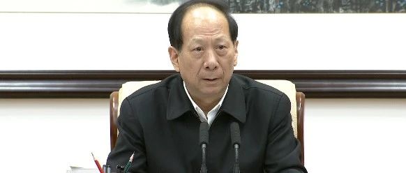 百年党史，一定要全面学、系统学、贯通学