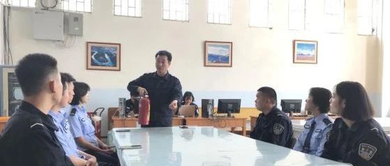 学院图书馆着力加强馆内安全保障工作