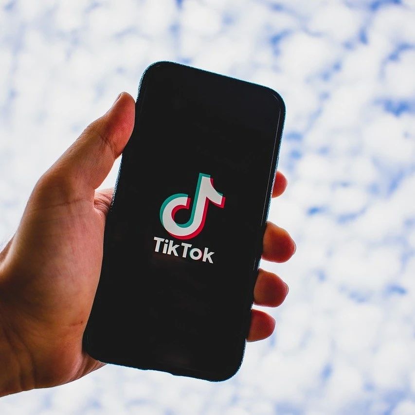 拜登撤销对TikTok和微信的禁令