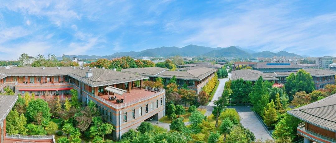 志愿填报|@二段线考生，欢迎报考杭州万向职业技术学院（0077）！​