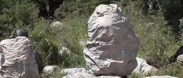 以色列军方黑科技伪装术，穿上“隐形”秒变岩石，仅重1斤！