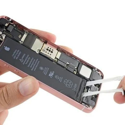 什么情况下老iPhone要换电池？去哪换？