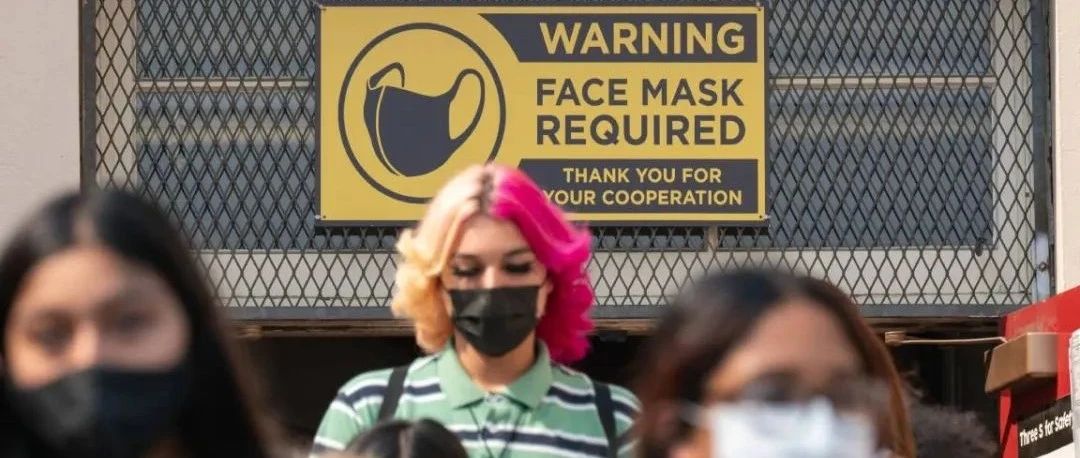 德尔塔致美国日新增死亡650人，而他们还在争论戴不戴口罩……
