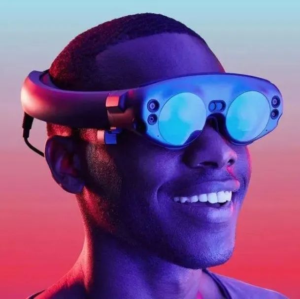 Magic Leap大举进军AR医疗：新品率先与医疗机构合作，挖走HoloLens老客户