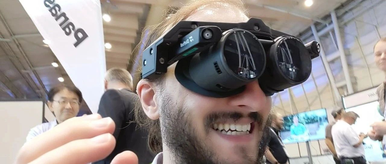 MeganeX VR原型体验：中心视觉清晰，畸变和IPD等细节待优化