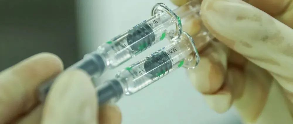 中国疫苗，始终以终结新冠大流行为使命