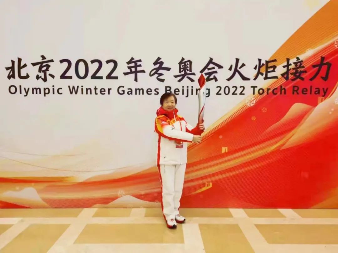 北航的她，是北京冬奥会火炬手，展现中国科教工作者风采！
