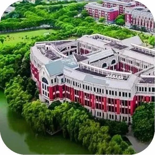 这所“到处打官司”的大学，暴露了上海抗疫的底气