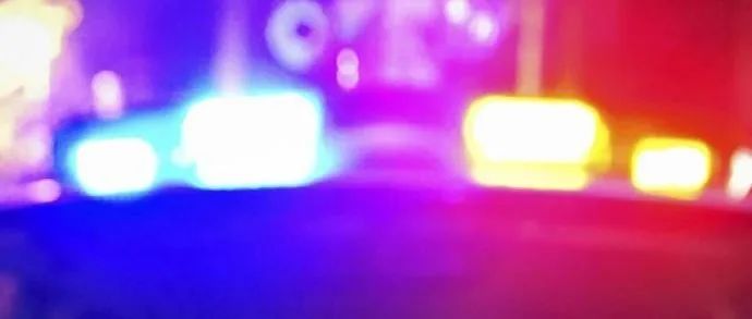 有人售卖通行证？上海警方回应
